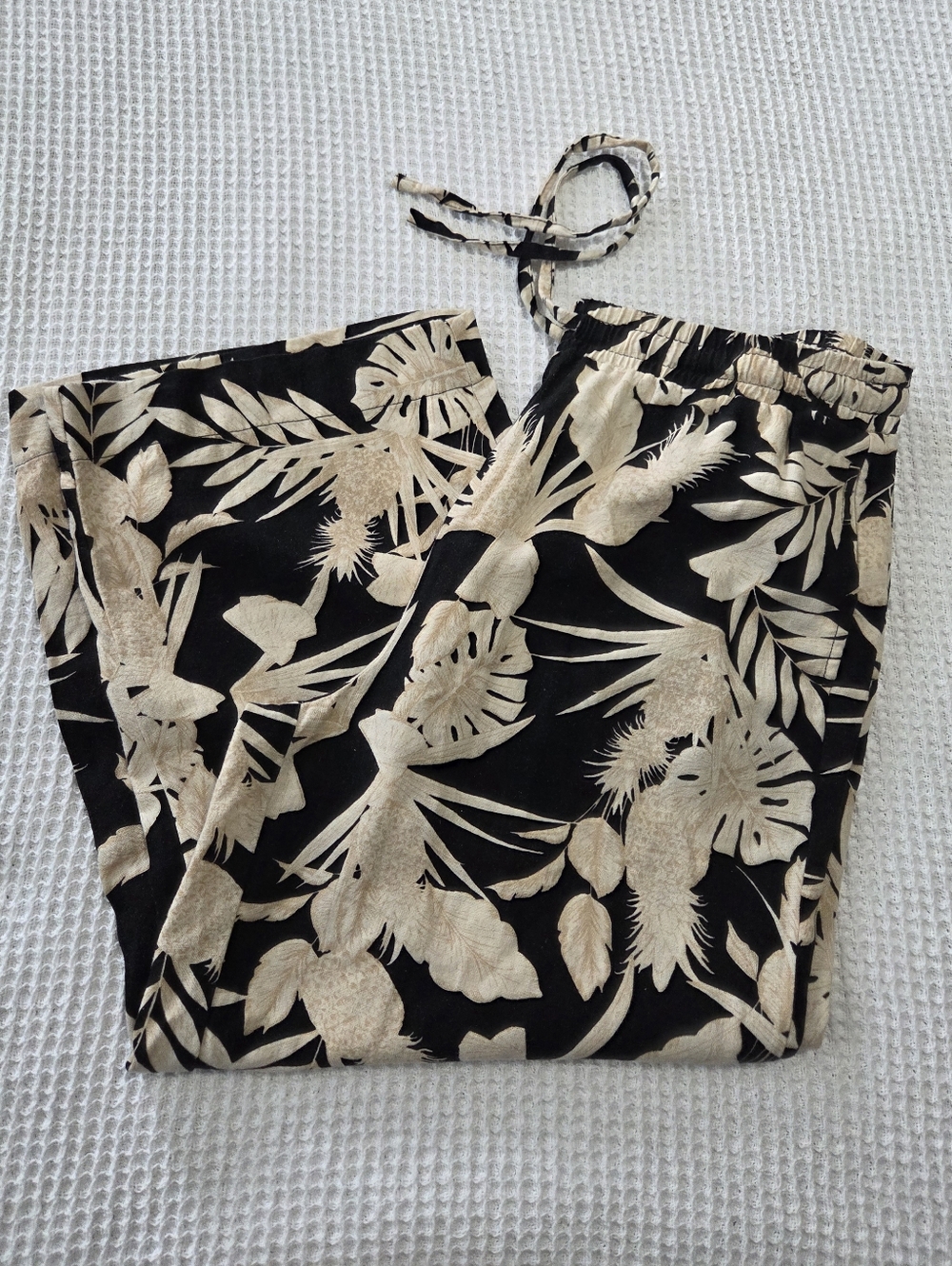 Rafaella Wide Legged Pants Size Large